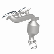 Load image into Gallery viewer, MagnaFlow Direct Fit Catalytic Converter 04-06 Toyota Sienna 3.3L