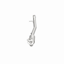 Load image into Gallery viewer, MagnaFlow Direct Fit Catalytic Converter 07-09 Range Rover v8 4.2/4.4L OEM Underbody