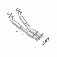 Load image into Gallery viewer, MagnaFlow Direct Fit Catalytic Converter 2008-2012 LR2 3.2 L Underbody