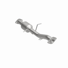 Load image into Gallery viewer, MagnaFlow Direct Fit Catalytic Converter 95-98 Toyota T100 2WD 3.4L