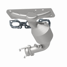 Load image into Gallery viewer, MagnaFlow Direct Fit Catalytic Converter 08 Escape 3.0L Front Manifold OEM