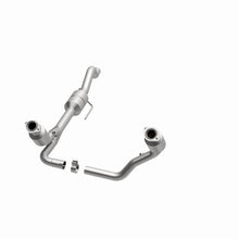 Load image into Gallery viewer, MagnaFlow Direct Fit Catalytic Converter 00-03 Dodge Durango 4.7L