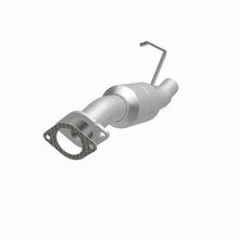 Load image into Gallery viewer, MagnaFlow Direct Fit Catalytic Converter 05 Silverado 2500HD 6.0L
