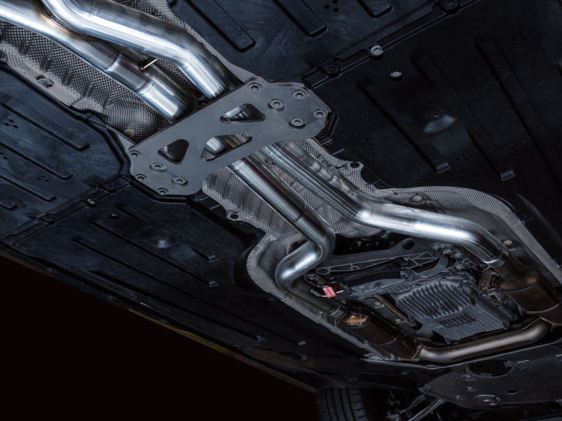 AWE Non-Resonated Performance Mid Pipe for BMW G8X M3/M4 - GTR Auto