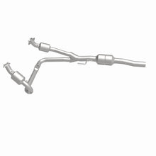Load image into Gallery viewer, MagnaFlow Direct Fit Catalytic Converter 02-03 Dodge Durango 5.9L