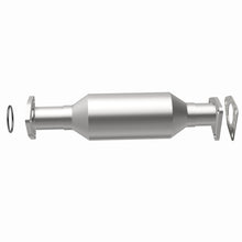 Load image into Gallery viewer, MagnaFlow Direct Fit Catalytic Converter 99-02 Odyssey 3.5L OEM