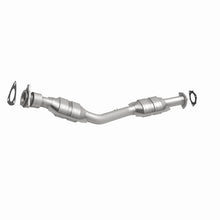 Load image into Gallery viewer, MagnaFlow Direct Fit Catalytic Converter 07-10 Saturn VUE 2.4L