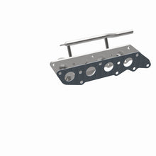 Load image into Gallery viewer, MagnaFlow Direct Fit Catalytic Converter 07 Ford Focus 2.0L Manifold **CA Emissions**