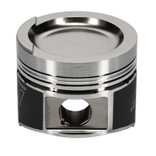 Load image into Gallery viewer, Wiseco Volvo 940 Turbo 16V 2.3L -18cc Dish 96mm Bore STD Size 80mm Stroke 8.5:1CR Custom Pistons