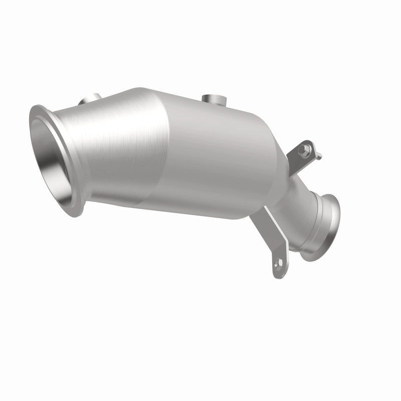 MagnaFlow 2014 BMW 335i GT xDrive 3.0L Underbody Direct Fit EPA Compliant Catalytic Converter - GTR Auto
