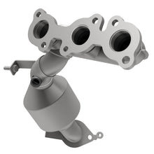 Load image into Gallery viewer, MagnaFlow Direct Fit Catalytic Converter 04-06 Toyota Sienna 3.3L