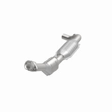 Load image into Gallery viewer, MagnaFlow Direct Fit Catalytic Converter 00-03 Ford Van 4.2L OEM