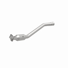 Load image into Gallery viewer, MagnaFlow Direct Fit Catalytic Converter 13-14 Mercedes-Benz GL450 V8 4.6 OEM Underbody
