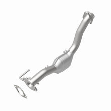 Load image into Gallery viewer, MagnaFlow Direct Fit Catalytic Converter 96-97 Ford Explorer 5.0L