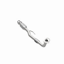 Load image into Gallery viewer, MagnaFlow Direct Fit Catalytic Converter 99-00 Toyota Solara 2.2L