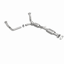 Load image into Gallery viewer, MagnaFlow Direct Fit Catalytic Converter 00-04 S10/Sonoma 4.3L
