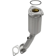 Load image into Gallery viewer, MagnaFlow Direct Fit Catalytic Converter 04 Chevy Malibu 3.5L