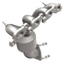 Load image into Gallery viewer, MagnaFlow Direct Fit Catalytic Converter 2004-2005 Colorado 2.8L