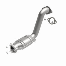 Load image into Gallery viewer, MagnaFlow Direct Fit Catalytic Converter 02-04 Ford Focus L4-2.0L