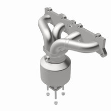 Load image into Gallery viewer, MagnaFlow Direct Fit Catalytic Converter 01-02 Saturn Manifold OEM