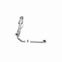 Load image into Gallery viewer, MagnaFlow Direct Fit Catalytic Converter Chevy Astro 00-04 4.3L