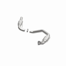 Load image into Gallery viewer, MagnaFlow Direct Fit Catalytic Converter 03-09 GM 2500/3500 Driver Side