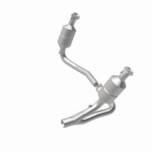 Load image into Gallery viewer, MagnaFlow Direct Fit Catalytic Converter OEM 2004 Dodge Dakota Underbody