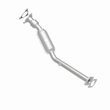 Load image into Gallery viewer, MagnaFlow Direct Fit Catalytic Converter 06-07 Cobalt 2.4L Auto
