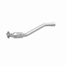 Load image into Gallery viewer, MagnaFlow Direct Fit Catalytic Converter 13-14 Mercedes-Benz GL450 V8 4.6 OEM Underbody