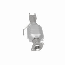 Load image into Gallery viewer, MagnaFlow Direct Fit Catalytic Converter 00-04 Jeep Wrangler 4.0L Rear/2.4L/2.5L