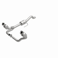 Load image into Gallery viewer, MagnaFlow Direct Fit Catalytic Converter 00-03 Dodge Durango 4.7L