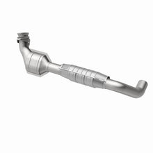 Load image into Gallery viewer, MagnaFlow Direct Fit Catalytic Converter 04-06 F-150 Pickup 5.4L 2WD D/S