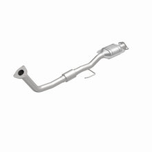 Load image into Gallery viewer, MagnaFlow Direct Fit Catalytic Converter 1996 Toyota Camry 2.2L
