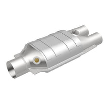 Load image into Gallery viewer, MagnaFlow Universal Catalytic Converter 2.5/2 single/dual O2 OEM