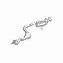 Load image into Gallery viewer, MagnaFlow Direct Fit Catalytic Converter 95-97 Lincoln Continental