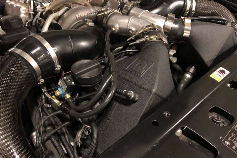 CSF 12-16 BMW M5 (F10) / 12-18 BMW M6 (F06/F12/F13) Twin Charge-Air-Cooler Set - Crinkle Black - GTR Auto