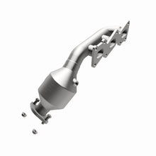 Load image into Gallery viewer, MagnaFlow Direct Fit Catalytic Converter 2009 Kia Borrego 3.8L Driver Side