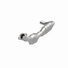 Load image into Gallery viewer, MagnaFlow Direct Fit Catalytic Converter 03-04 Exped Driver Side 4.6L