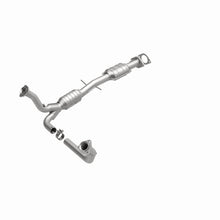 Load image into Gallery viewer, MagnaFlow Direct Fit Catalytic Converter 00-04 S10/Sonoma 4.3L