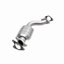 Load image into Gallery viewer, MagnaFlow Direct Fit Catalytic Converter 96-97 Contour 2.5L A/T Rear