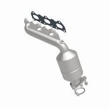 Load image into Gallery viewer, MagnaFlow Direct Fit Catalytic Converter 04-08 Grand Vitara V6 2.7L DS