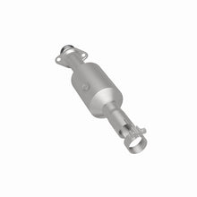 Load image into Gallery viewer, MagnaFlow Direct Fit Catalytic Converter 09-11 Ford Escape 2.5L