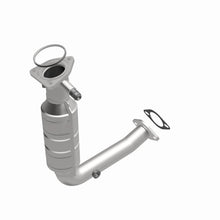 Load image into Gallery viewer, MagnaFlow Direct Fit Catalytic Converter 00-02 Focus 2.0L OEM