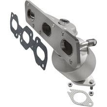 Load image into Gallery viewer, MagnaFlow Direct Fit Catalytic Converter 01-05 Ford Escape 3.0L