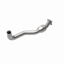 Load image into Gallery viewer, MagnaFlow Direct Fit Catalytic Converter01-05 GM Silv/Sierra 6.6L
