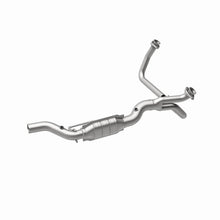 Load image into Gallery viewer, MagnaFlow Direct Fit Catalytic Converter 02 Dodge Ram 1500 Van