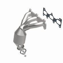 Load image into Gallery viewer, MagnaFlow Direct Fit Catalytic Converter 02-06 Hyun/Kia 2.7 frt OEM