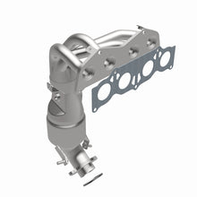 Load image into Gallery viewer, MagnaFlow DF Cat Conv 05-09 Scion tC 2.4L Manifold/09 Toyota Corolla/Matrix 2.4L Manifold (49 State)