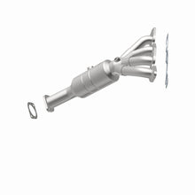 Load image into Gallery viewer, MagnaFlow Direct Fit Catalytic Converter 2006 Ford Fusion 2.3L