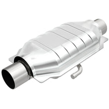 Load image into Gallery viewer, MagnaFlow Universal Catalytic Converter 2.5 W/Air